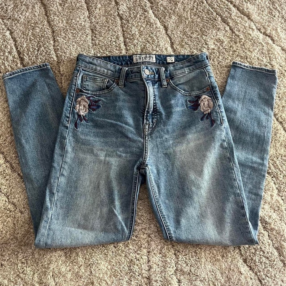 Lucky Brand floral embroidered skinny jeans